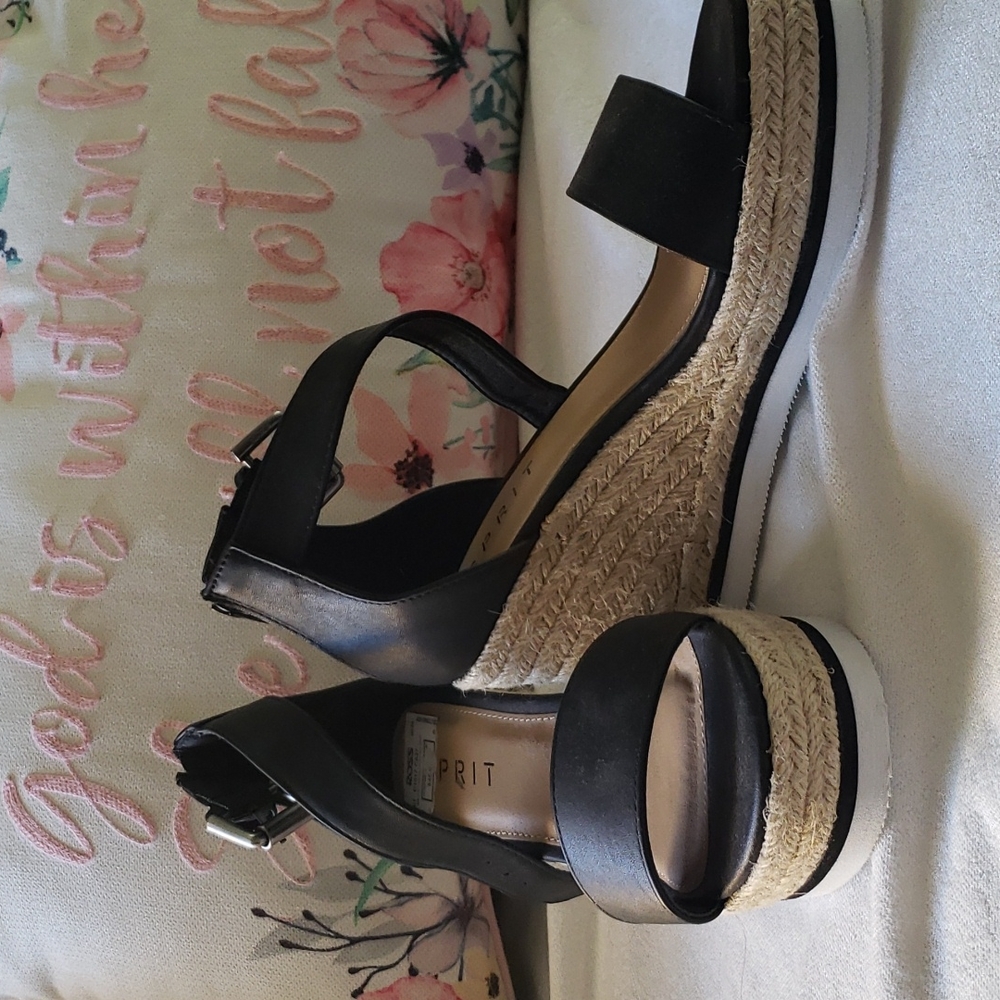 Esprit 7.5  Rebekah Espradille Black  Wedges Brand New